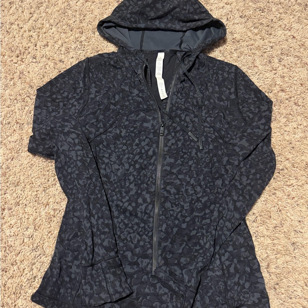Lululemon Women’s 10 Wild Thing Camo Full Zip Hooded Define Jacket - Picture 2 of 5